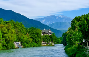 都江堰里的生态智慧  