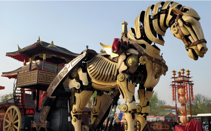 河南开封：    旅游演艺带火八朝古都  