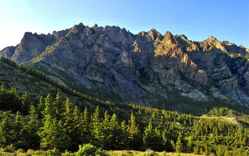 宁夏贺兰山.jpg