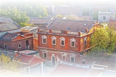 1762754994601159.jpg 奎霞村里样式精美的红.jpg