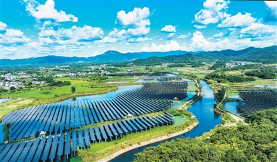 1765259494237431.jpg 近年来,江西省九江市湖口县打造“水上发.jpg