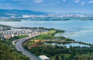生态修复为城市增绿增收