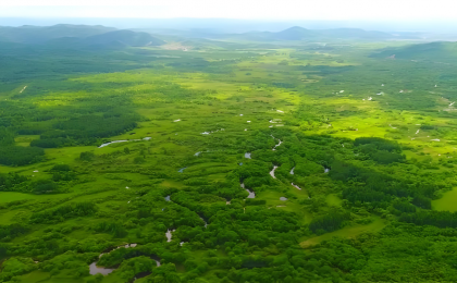 深刻理解共建地球生命共同体的创新贡献与时代价值   