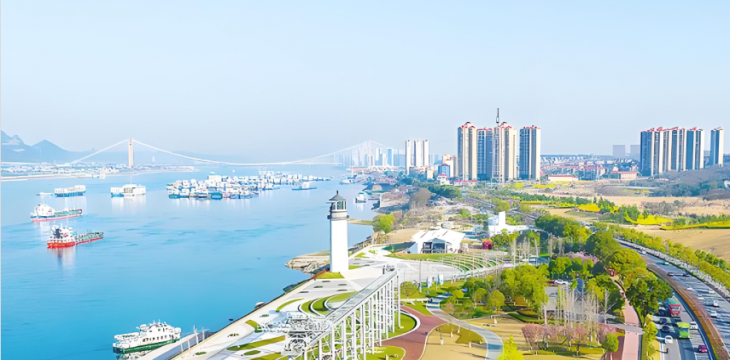 湖北宜昌：岸线修复绘就五十里滨江绿廊  