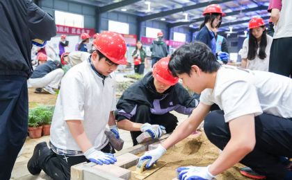 从书本到山川 孩子爱上行走中的“课堂”