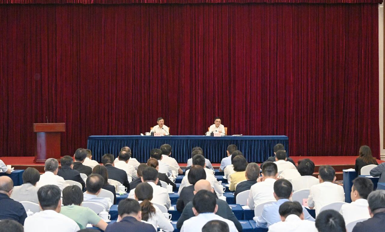 1758507799851008.jpg a0c5a45f9c74cbc393450429e5a63193.jpg