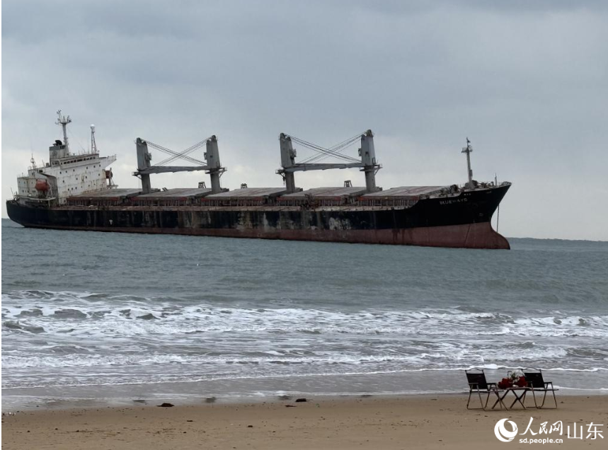 1764140103910695.png 荣成市布鲁威斯号。 人.png