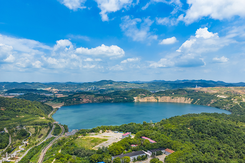 1764671927489882.jpg 航拍凹山地质文化公园。.jpg