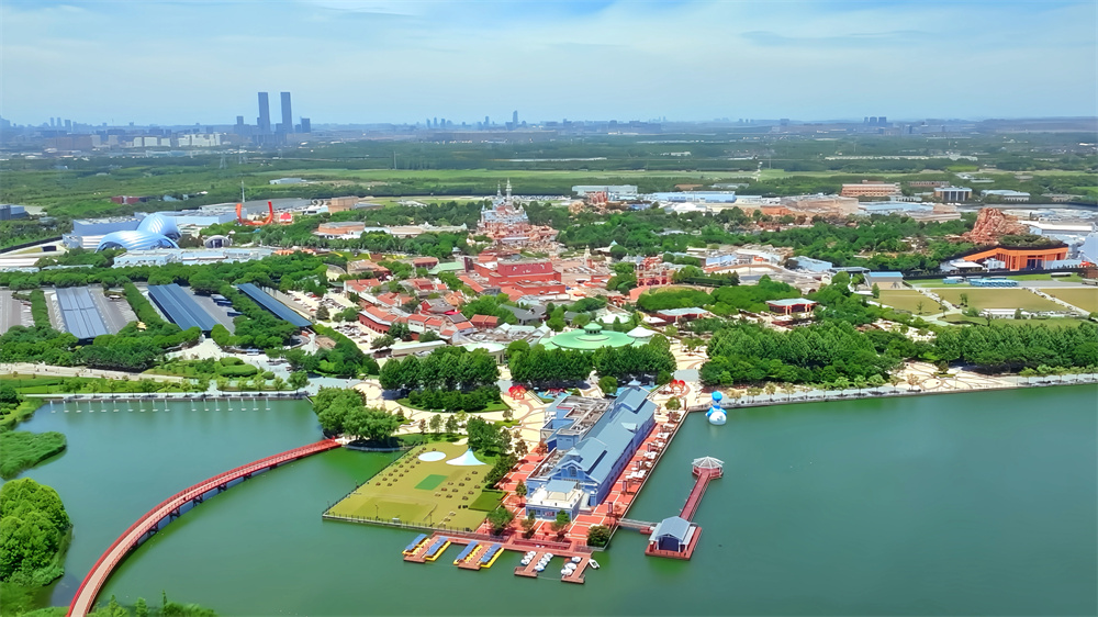 上海国际旅游度假区航拍。.jpg